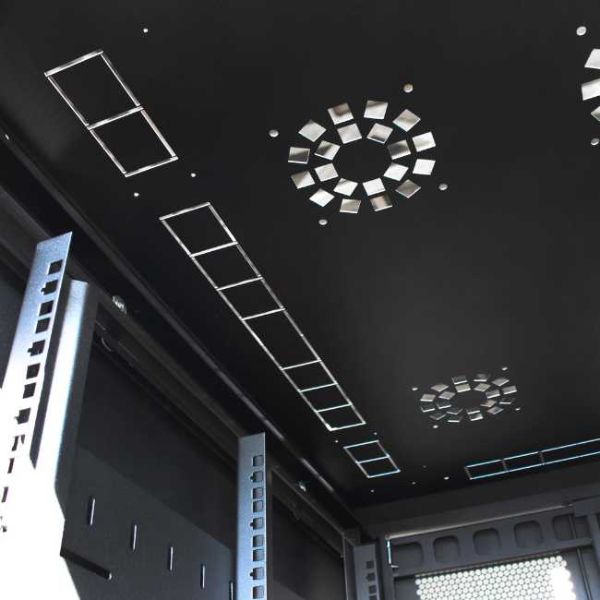 rack servidor left server 06